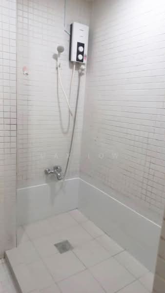 Kondominium untuk Disewa di 10 Semantan Suites - Max Low - Bathroom - PropertyGuru.com.my