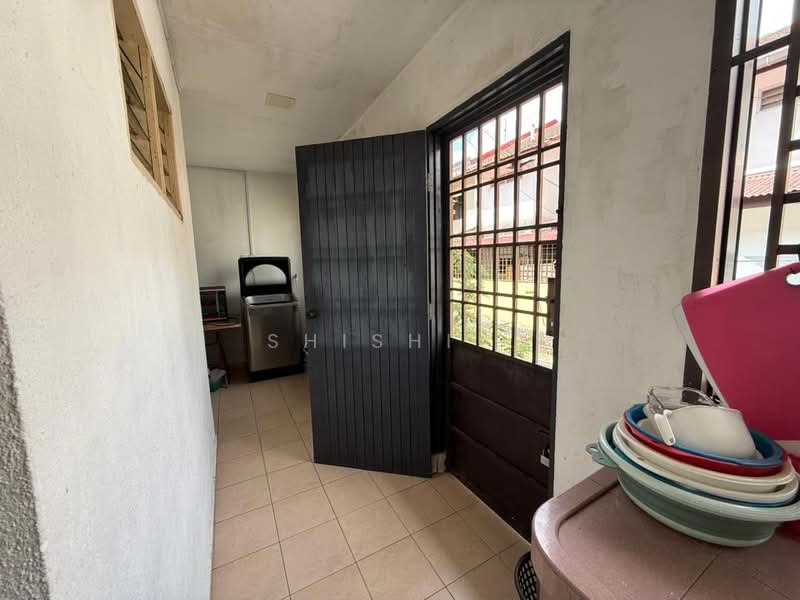2-storey Terraced House for Sale in Bandar Indahpura (Kulai) - Shishi . - PropertyGuru.com.my