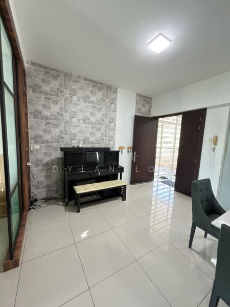 Kondominium untuk Disewa di Pavilion Resort - Dylan Low - Living Room - PropertyGuru.com.my