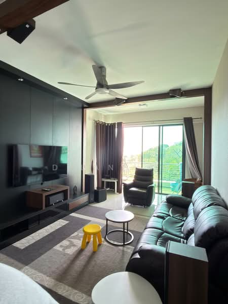 Kondominium untuk Disewa di Pavilion Resort - Dylan Low - Living Room - PropertyGuru.com.my