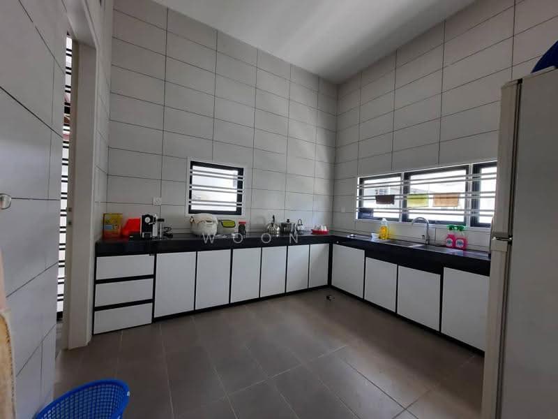 Bungalow House for Sale in Taman Satu Krubong (Krubong) - Woon . - Kitchen - PropertyGuru.com.my