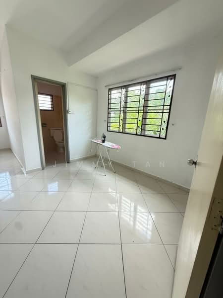 2.5-storey Terraced House for Sale in Klang (Selangor) - Jimmy Tan - Bathroom - PropertyGuru.com.my