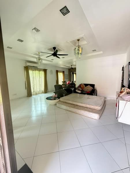 2.5-storey Terraced House for Sale in Klang (Selangor) - Jimmy Tan - Living Room - PropertyGuru.com.my