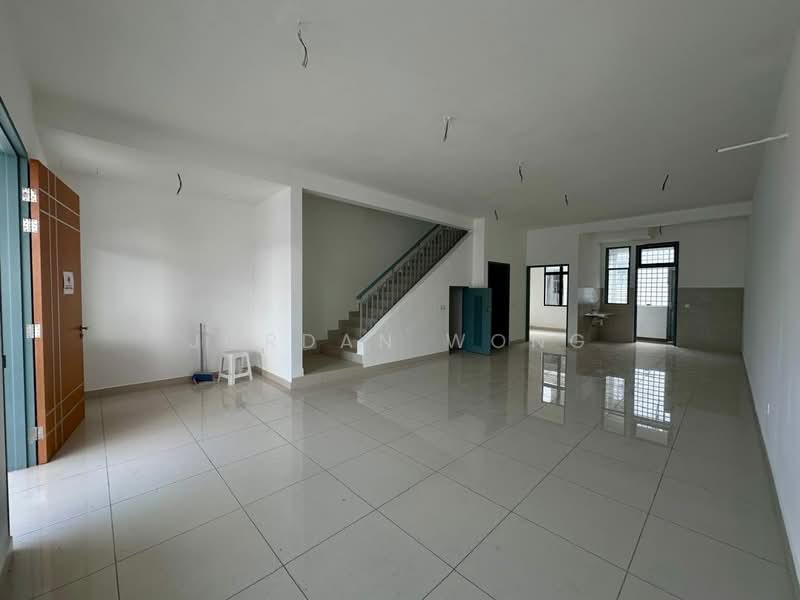 2-storey Terraced House for Sale in Johor Bahru (Johor) - Jordan Wong - Living Room - PropertyGuru.com.my
