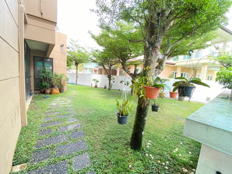 Rumah Berkembar untuk Dijual di Puchong (Selangor) - Yeong Wan Chi - PropertyGuru.com.my