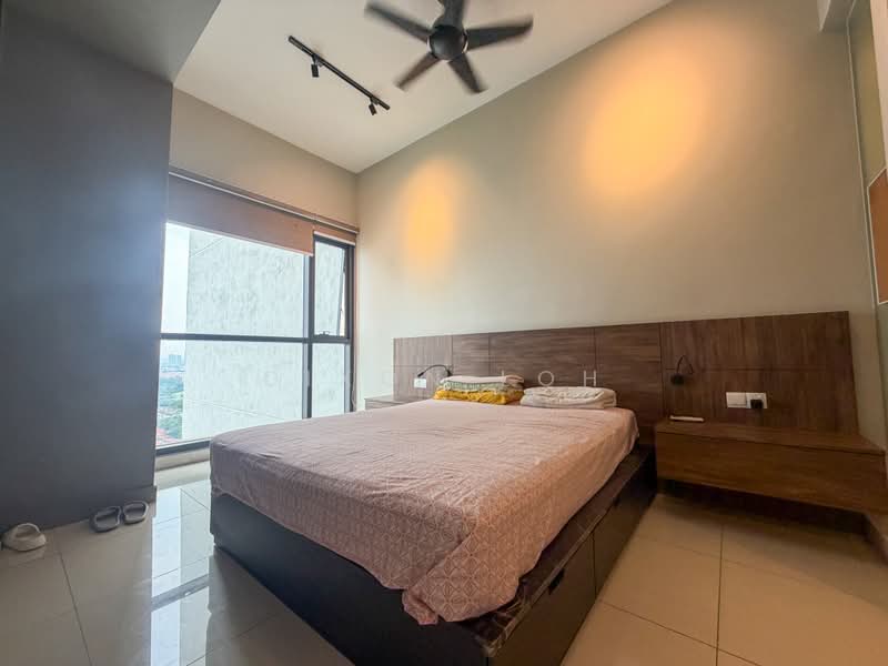 Kediaman Servis untuk Disewa di Tropicana Gardens - Dixon Loh - Bedroom - PropertyGuru.com.my
