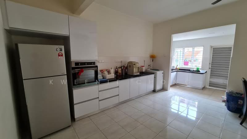 Rumah Teres 2.5 Tingkat untuk Dijual di Taman Sungai Sering (Cheras) - Kweenie Chong - Kitchen - PropertyGuru.com.my