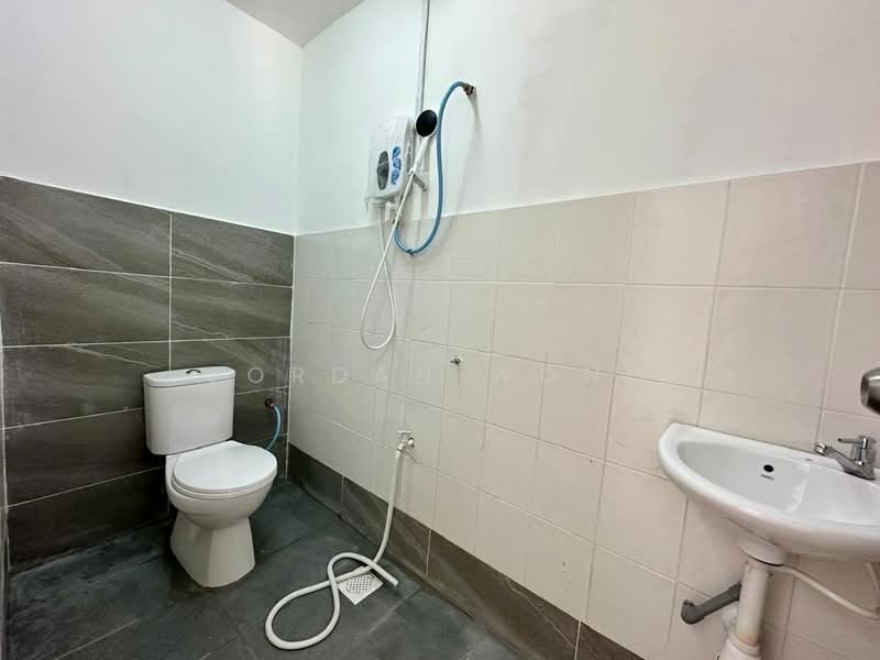 3-storey Terraced House for Sale in Taman Megah Ria (Masai) - Jordan Wong - PropertyGuru.com.my