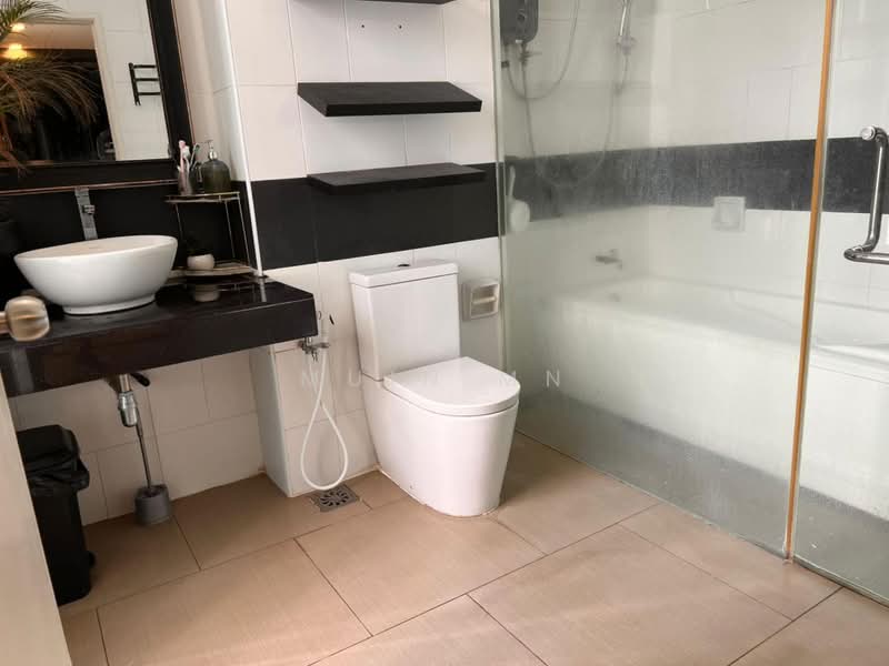 3-storey Terraced House for Sale in Bandar Teknologi Kajang (Kajang) - Muin Mn - Bathroom - PropertyGuru.com.my