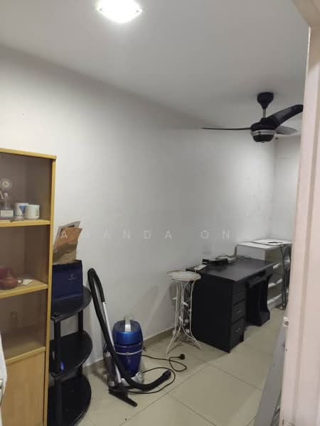 Rumah Teres 2 Tingkat untuk Dijual di Klang (Selangor) - Amanda Ong - Study - PropertyGuru.com.my