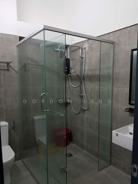 2-storey Terraced House for Rent in Dengkil (Selangor) - Gordon Ling - Bathroom - PropertyGuru.com.my