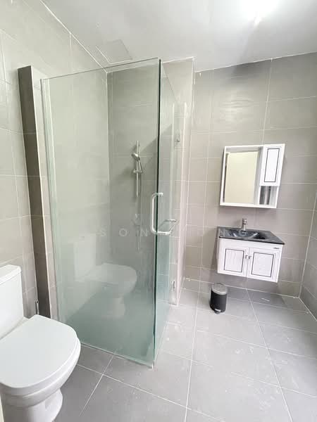 Rumah Teres 3 Tingkat untuk Dijual di Lake Fields (Sungai Besi) - Jason Vong - Bathroom - PropertyGuru.com.my