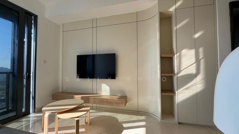 Servis Apartment untuk Disewa di Marriott Residence @ Gurney - Sally Khoo - Living Room - PropertyGuru.com.my