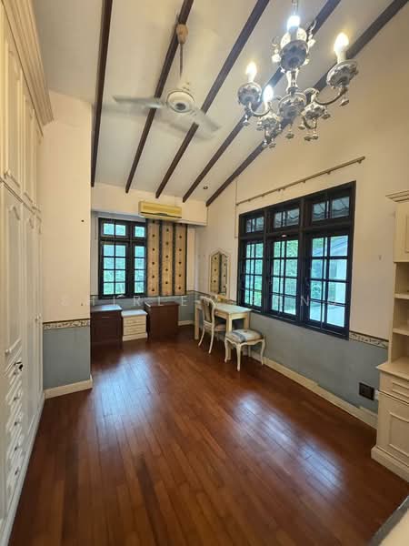Rumah Berkembar untuk Dijual di Taman Pelangi (Johor Bahru) - Shirley Pang - Bedroom - PropertyGuru.com.my