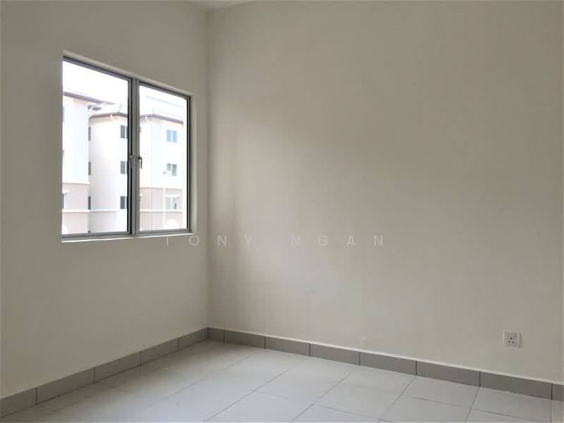 Apartment for Sale at Pangsapuri Akasia (Bandar Botanic) - Tony Ngan - Interior - PropertyGuru.com.my