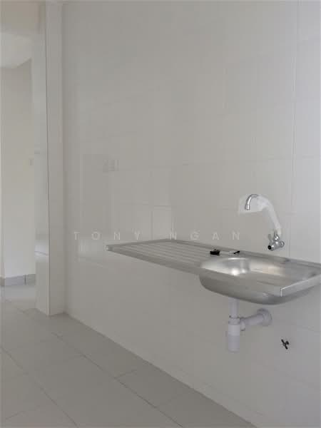 Apartment for Sale at Pangsapuri Akasia (Bandar Botanic) - Tony Ngan - Interior - PropertyGuru.com.my