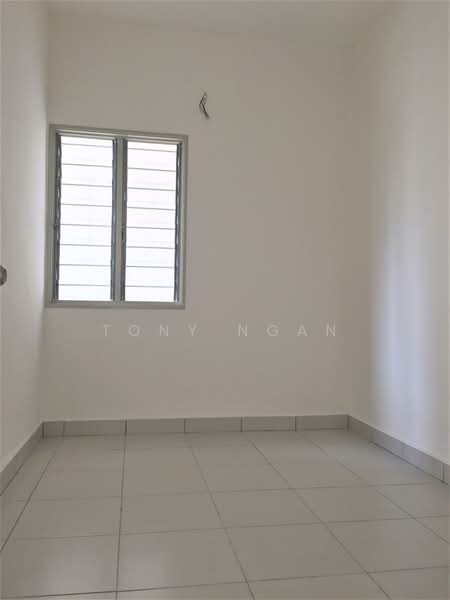 Apartment for Sale at Pangsapuri Akasia (Bandar Botanic) - Tony Ngan - Interior - PropertyGuru.com.my
