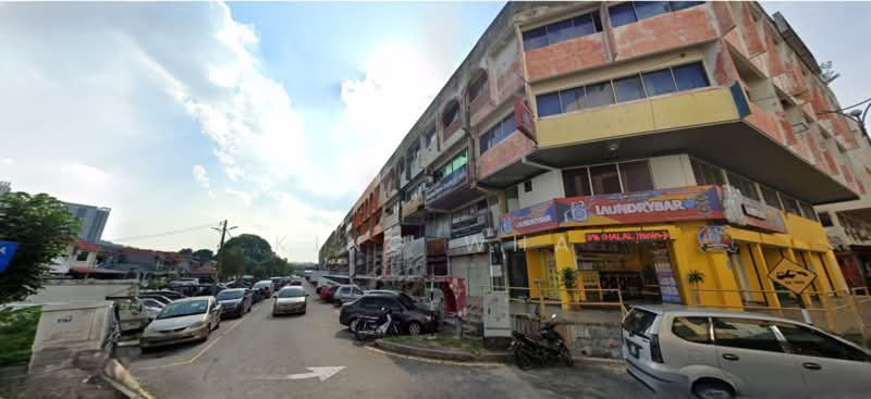 Shop for Sale in Ulu Kelang (Kuala Lumpur) - King Wha - Exterior - PropertyGuru.com.my