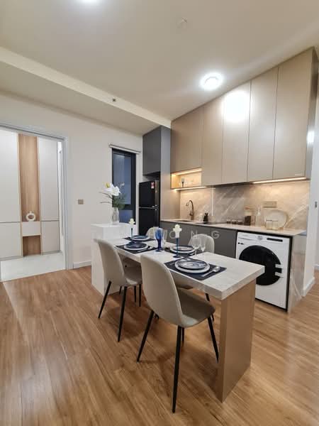 Kondominium untuk Dijual di Aurum Residence - FM Hong - Kitchen - PropertyGuru.com.my
