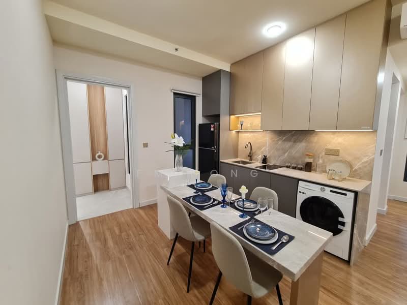 Kondominium untuk Dijual di Aurum Residence - FM Hong - Kitchen - PropertyGuru.com.my