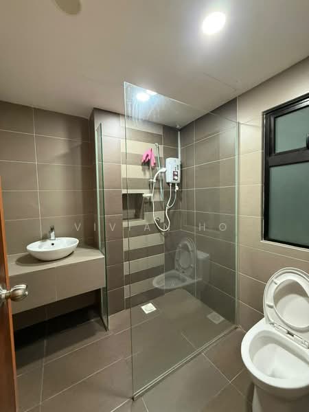 Servis Apartment untuk Disewa di G Residence - Vivian Ho - Bathroom - PropertyGuru.com.my