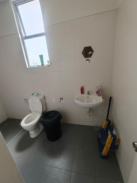 2-storey Terraced House for Sale in Bandar Seri Alam (Masai) - Gyden Heng - PropertyGuru.com.my
