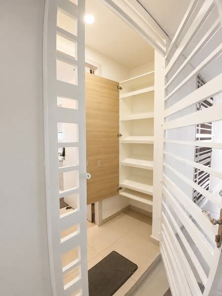Kediaman Servis untuk Disewa di i-Suite @ i-City - Serene Chong - Entrance - PropertyGuru.com.my