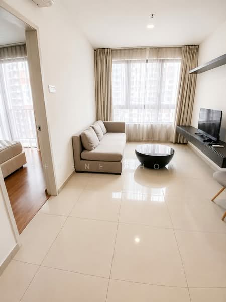 Kediaman Servis untuk Disewa di i-Suite @ i-City - Serene Chong - Living Room - PropertyGuru.com.my