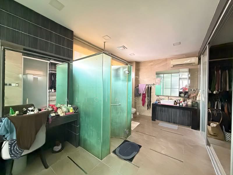 Bungalow House for Sale in Bukit Rahman Putra (Sungai Buloh) - Alicia Soo - Bathroom - PropertyGuru.com.my