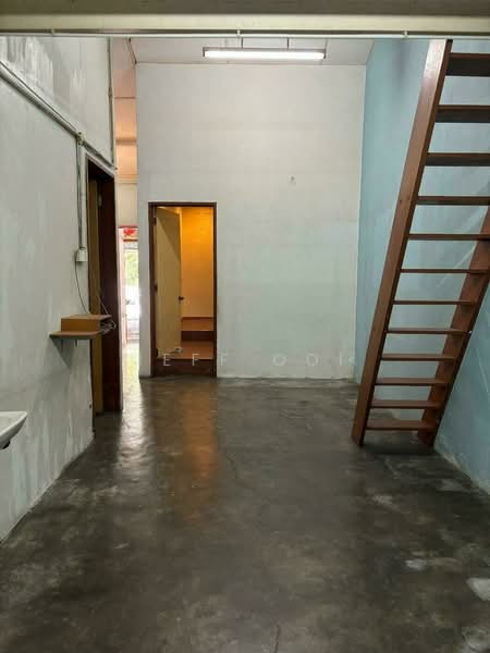 1-storey Terraced House for Sale in Bukit Gedung (Bayan Baru) - Jeff Ooi - Interior - PropertyGuru.com.my