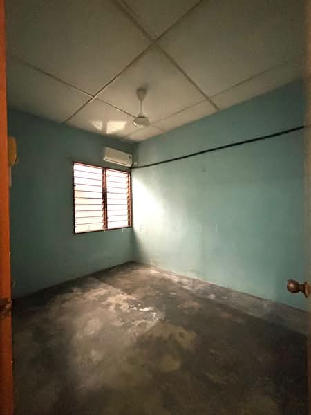 1-storey Terraced House for Sale in Bukit Gedung (Bayan Baru) - Jeff Ooi - Interior - PropertyGuru.com.my