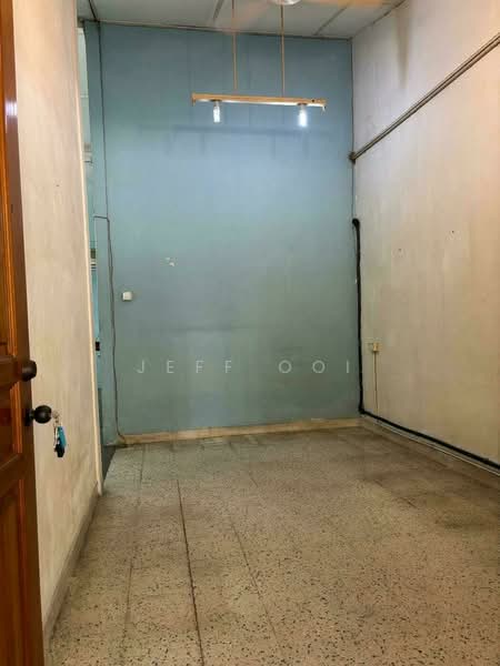 1-storey Terraced House for Sale in Bukit Gedung (Bayan Baru) - Jeff Ooi - Interior - PropertyGuru.com.my