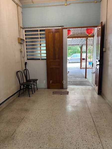 1-storey Terraced House for Sale in Bukit Gedung (Bayan Baru) - Jeff Ooi - Entrance - PropertyGuru.com.my
