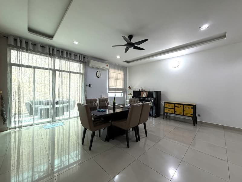 Rumah Berkembar untuk Dijual di Bandar Botanic (Klang) - Tony Ngan - Dining Room - PropertyGuru.com.my