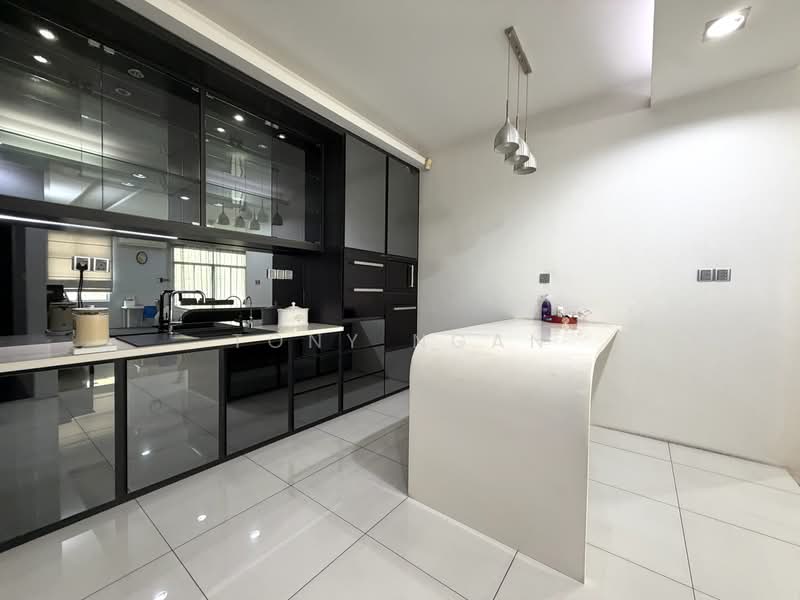 Rumah Berkembar untuk Dijual di Bandar Botanic (Klang) - Tony Ngan - Kitchen - PropertyGuru.com.my