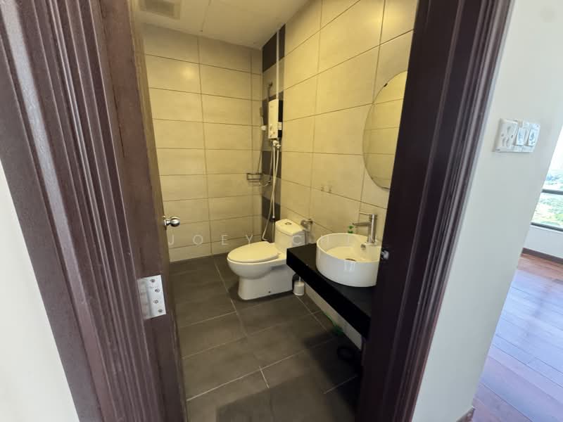 Servis Apartment untuk Dijual di Molek Regency - Joey Chin - PropertyGuru.com.my