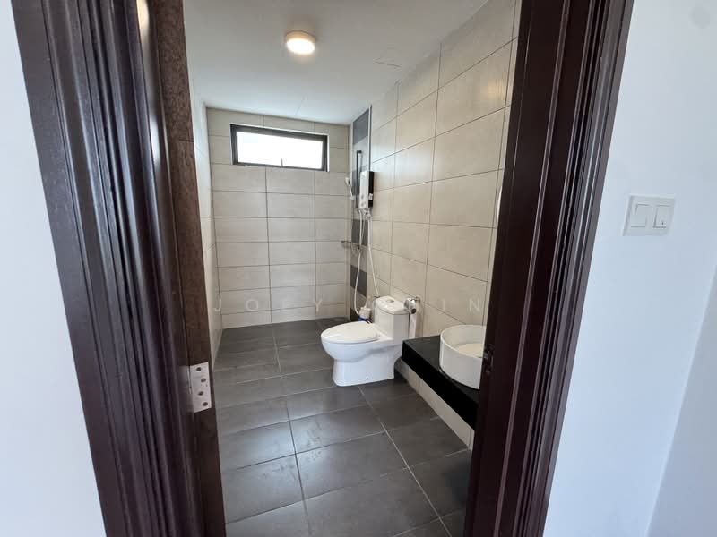Servis Apartment untuk Dijual di Molek Regency - Joey Chin - PropertyGuru.com.my