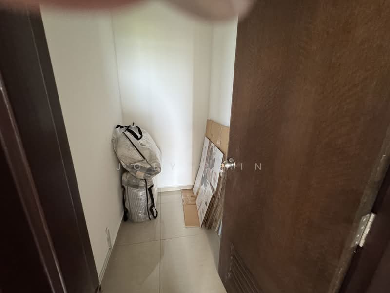 Servis Apartment untuk Dijual di Molek Regency - Joey Chin - PropertyGuru.com.my