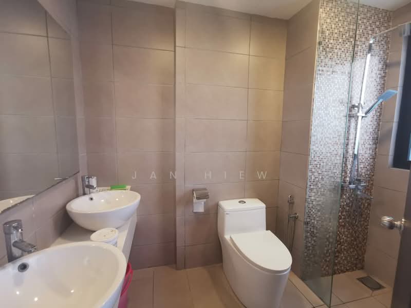 Service Residence for Rent at D'Latour - Jan Hiew - PropertyGuru.com.my