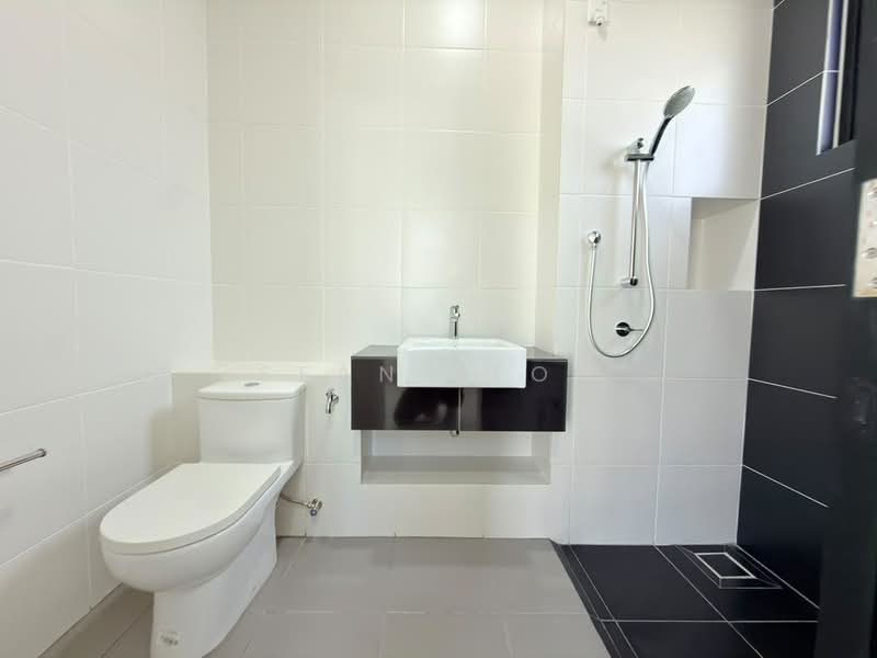 Cluster House for Rent in Eco Botanic (Iskandar Puteri (Nusajaya)) - Sean Yeoh - Bathroom - PropertyGuru.com.my