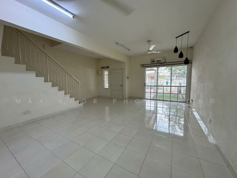 2-storey Terraced House for Rent in Alam Nusantara (Setia Alam) - Max Khor Phor xiong - Living Room - PropertyGuru.com.my