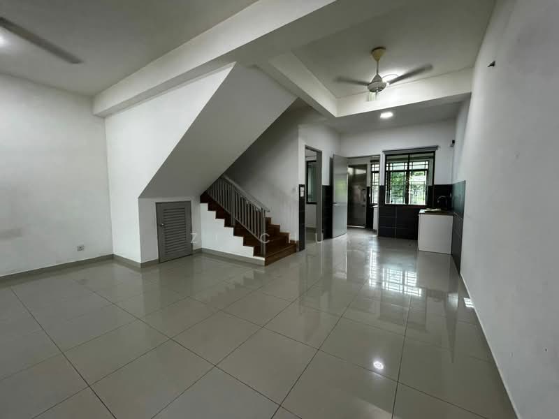 2-storey Terraced House for Sale in Ceria Residence (Cyberjaya) - ZF Chua - Living Room - PropertyGuru.com.my