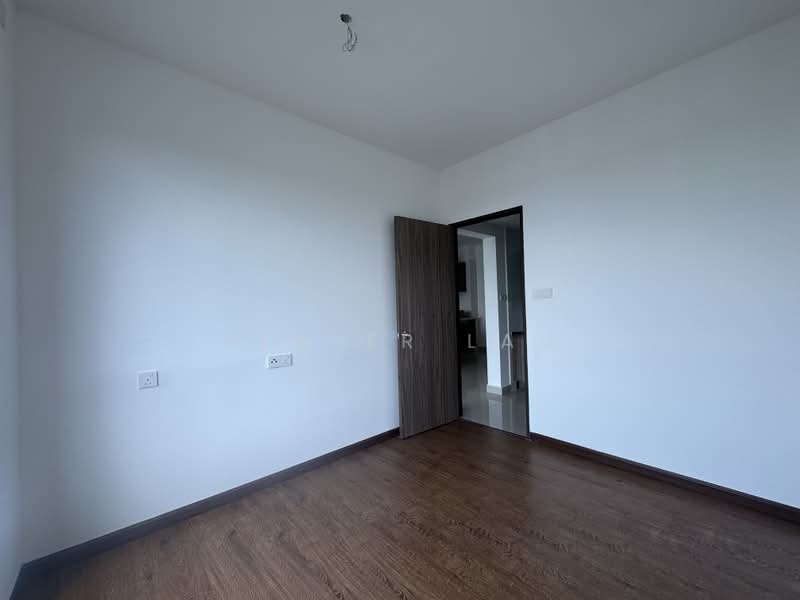 Kediaman Servis untuk Dijual di Country Garden Central Park - Healer Lau - PropertyGuru.com.my