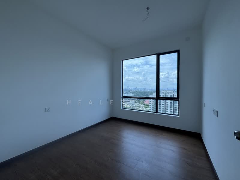 Kediaman Servis untuk Dijual di Country Garden Central Park - Healer Lau - PropertyGuru.com.my