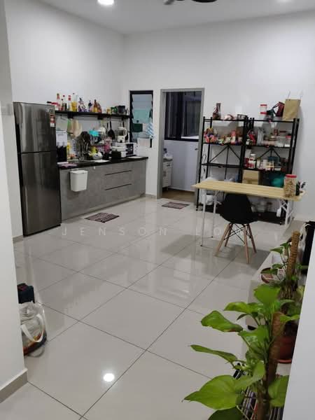 Service Residence for Rent at B11 Parkland Residence - Jenson Low - Kitchen - PropertyGuru.com.my