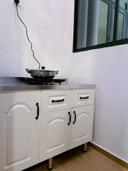 Service Residence for Rent at B11 Parkland Residence - Jenson Low - Kitchen - PropertyGuru.com.my