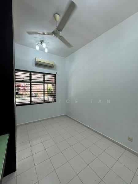 Pangsapuri untuk Dijual di Villa Krystal Apartment - Shanice Tan - Interior - PropertyGuru.com.my