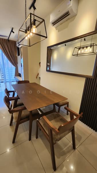 Servis Apartment untuk Disewa di The Era @ Duta North - Maggie Yeo - Dining Room - PropertyGuru.com.my