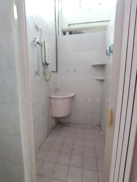 1-storey Terraced House for Sale in Kulim (Kedah) - Jossie Teoh - Bathroom - PropertyGuru.com.my