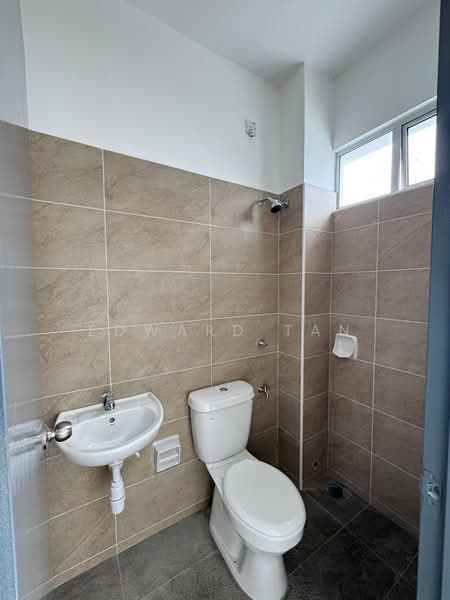 Rumah Teres 2 Tingkat untuk Disewa di Taman Dato Onn (Johor Bahru) - Edward Tan - PropertyGuru.com.my